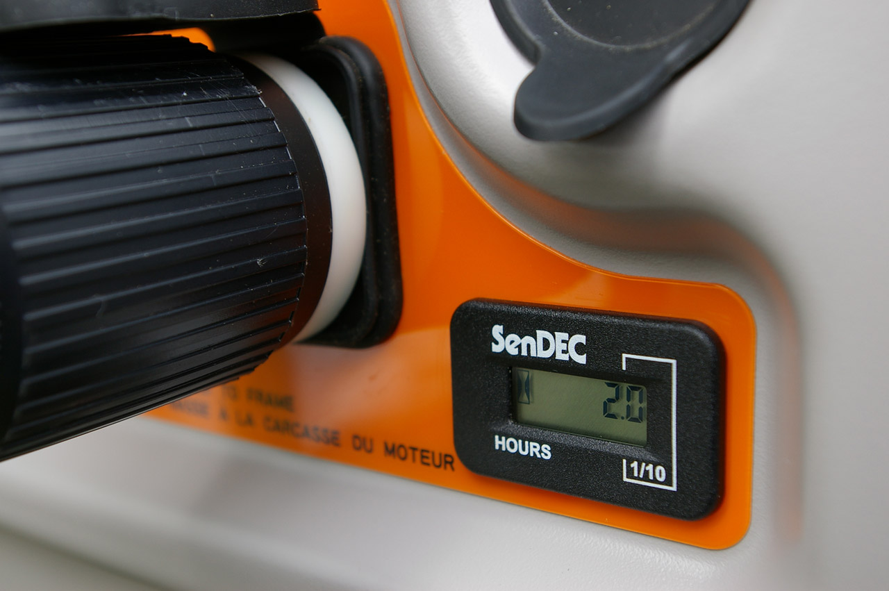 Portable Generator Hours Meter | Credit: Rick Atkinson 便携式发电机小时计