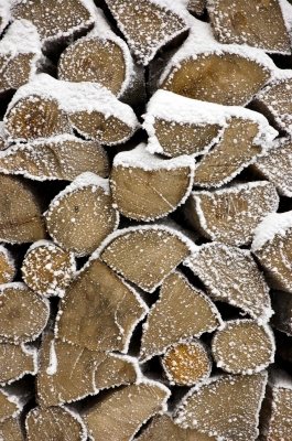 Winterizing Your Home | Credit: Michal Marcol / FreeDigitalPhotos.net 防冻家里