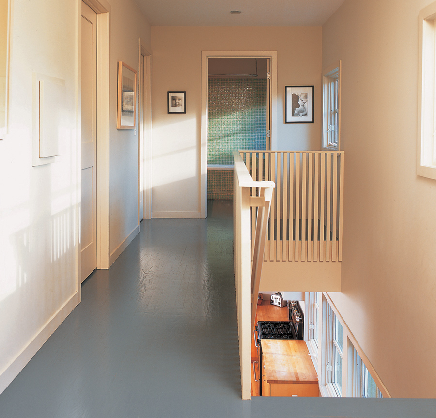 The Simple Home published by The Taunton Press in 2007 Sarah Nettleton关于建造一个简单的家