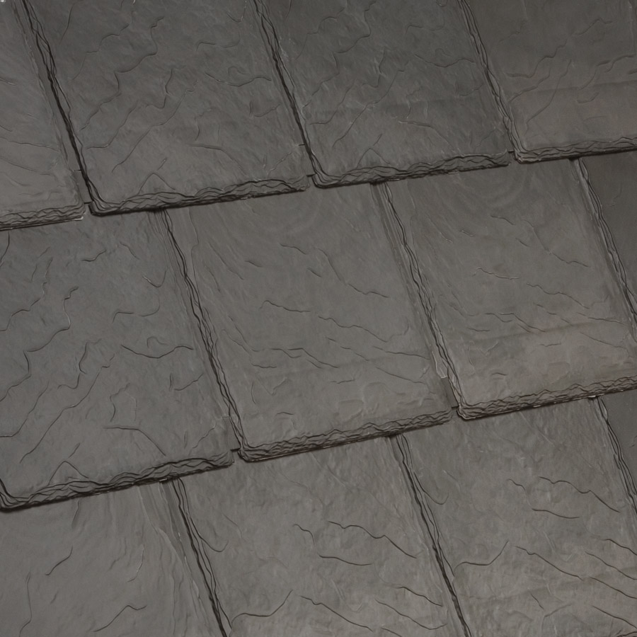 Slate Gray profile of Bellaforte snap-fit polymer roofing tiles. | Credit: DaVinci Roofscapes Bellaforte扣合聚合物屋面瓦的石板灰色型材。