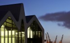扎哈·哈迪德建筑师的运输和旅游的河滨博物馆|信用：Hufton +乌鸦