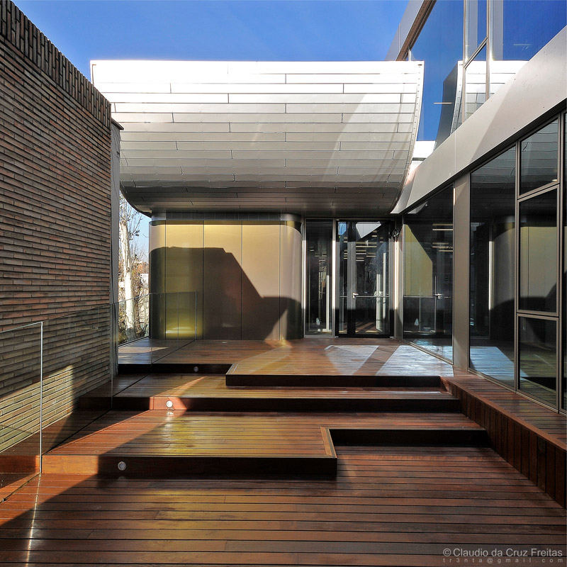 外部的Vivero de Empresas Moratalaz，在马德里|图像由a3arquitectos提供