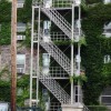金属楼梯