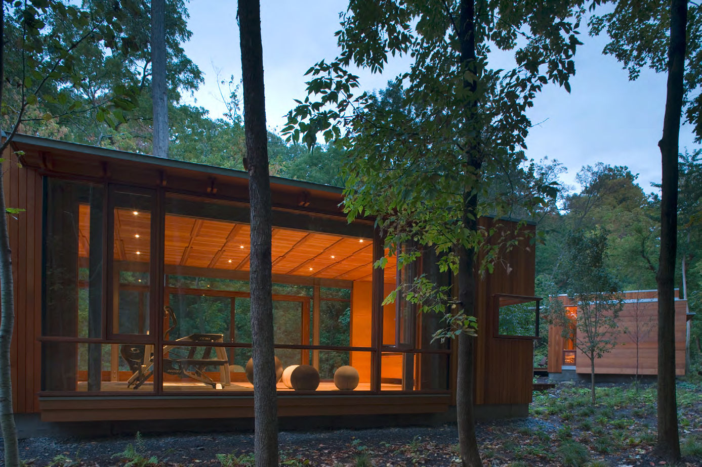 由Bohlin Cywinski Jackson设计的Combs Point住宅的外部