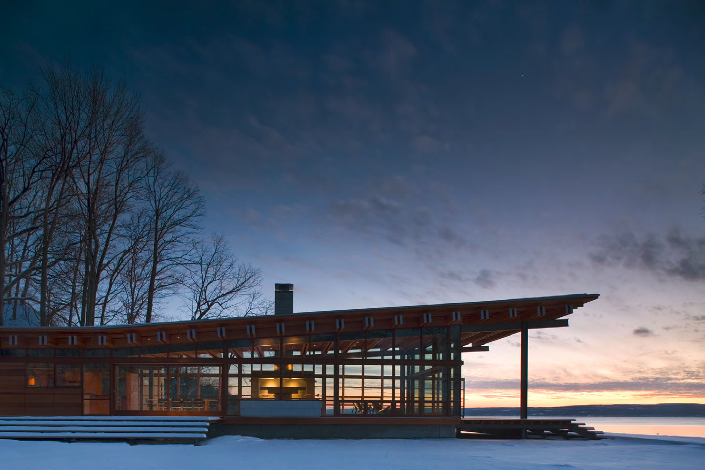 由Bohlin Cywinski Jackson设计的库姆斯角住宅