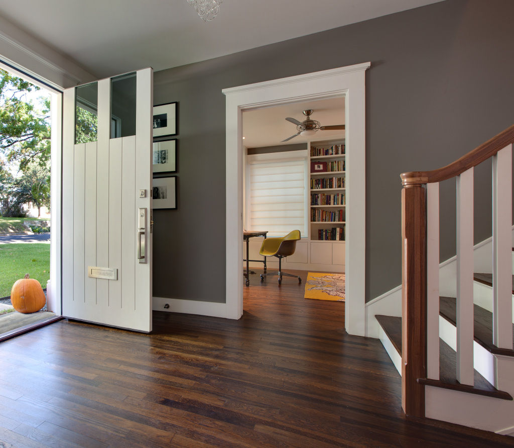 Harris_07_ -_Foyer