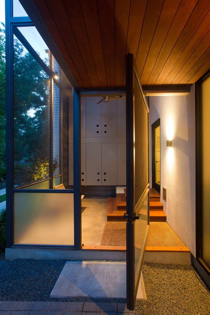 Harris_14_ -_Screen_Porch