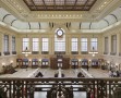 通勤大学通过结构变化的过渡|学分:Archphoto, Eduard Hueber