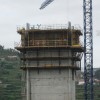 自上升桥建筑|信贷：约束