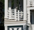 Fypon外部PVC柱套。|信用：凯西Ziprik
